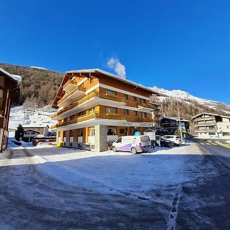 Hotel Krone Saas-Grund